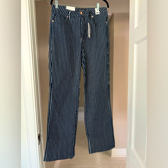 Judy Blue pin stripe denim - Picture 1 of 4